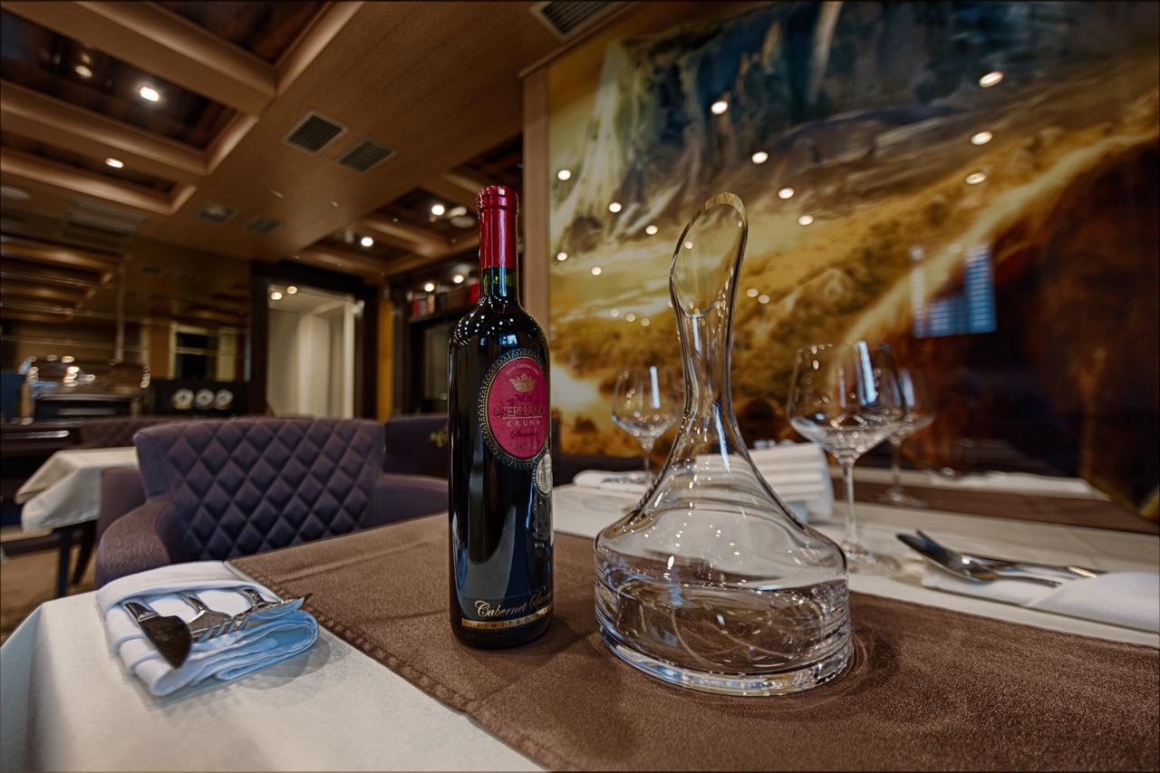Apart Hotel Mamut Kopaonik Eksteriør billede